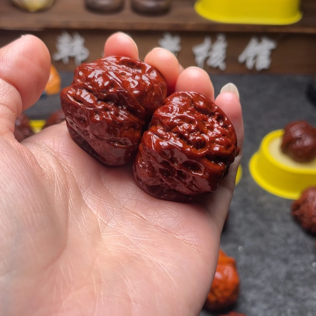 I***e文玩核桃吊坠文玩核桃 手把件 蛤蟆头 37