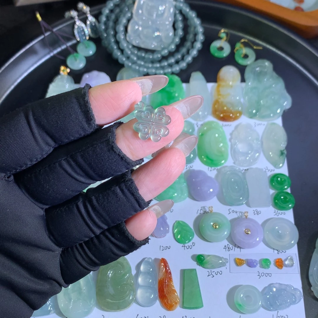 翡翠未镶嵌吊坠(不含链)幸运四叶草