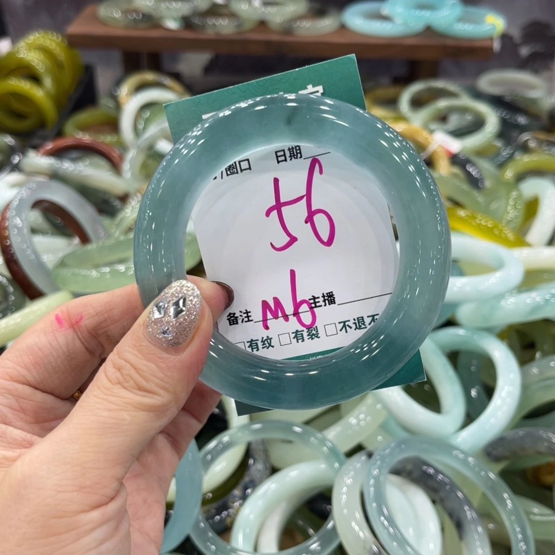 岫玉未镶嵌手镯手镯