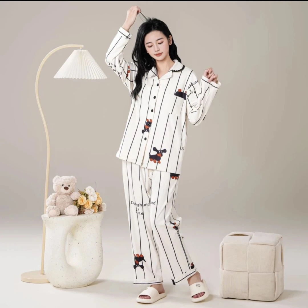 06-（ 3 ）秋冬女款妍妍优品家居服套装