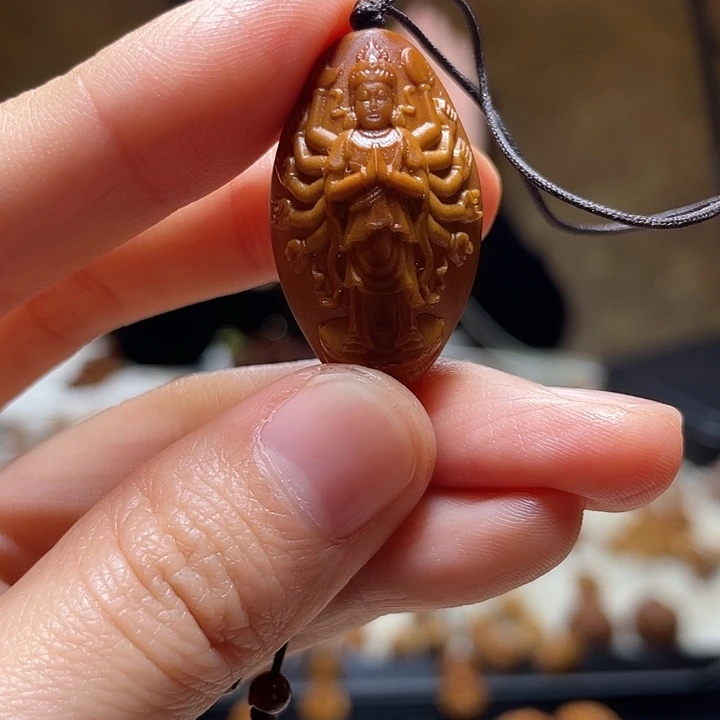 吊坠橄榄核橄榄 千手