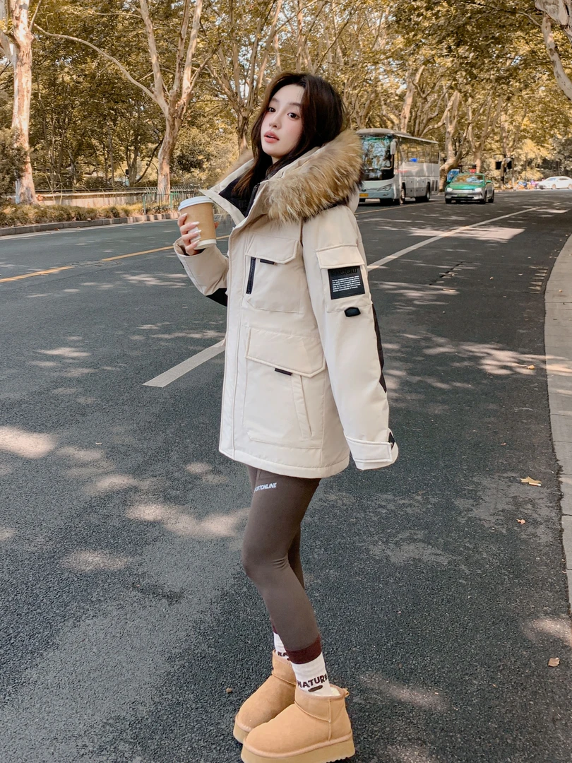 鹅绒羽绒服女中长款2025新款加厚北方户外极寒工装冲锋衣情侣外套