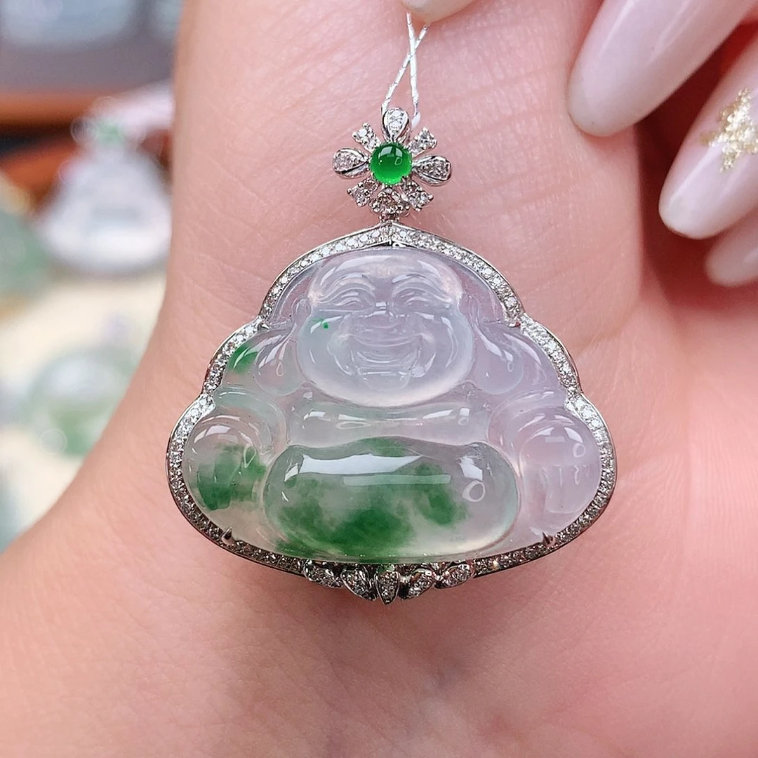 颈饰18K金镶嵌翡翠佛公