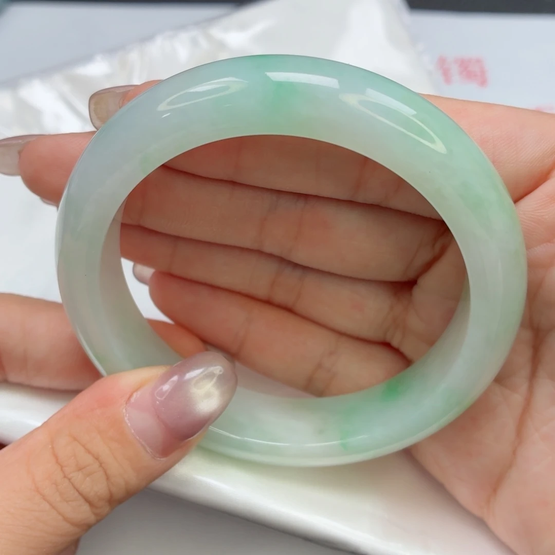 未镶嵌手镯翡翠15