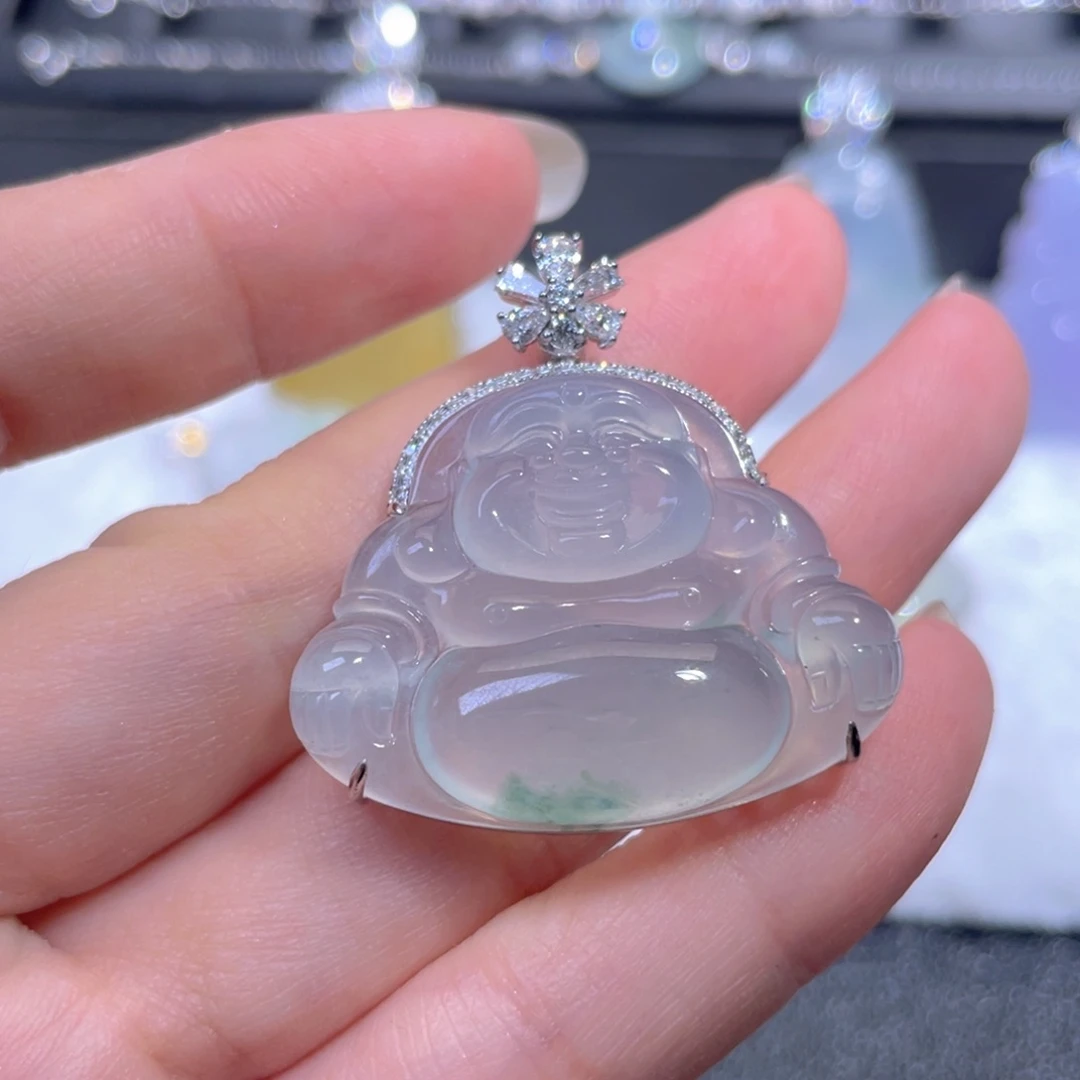翡翠18K金镶嵌颈饰翡翠