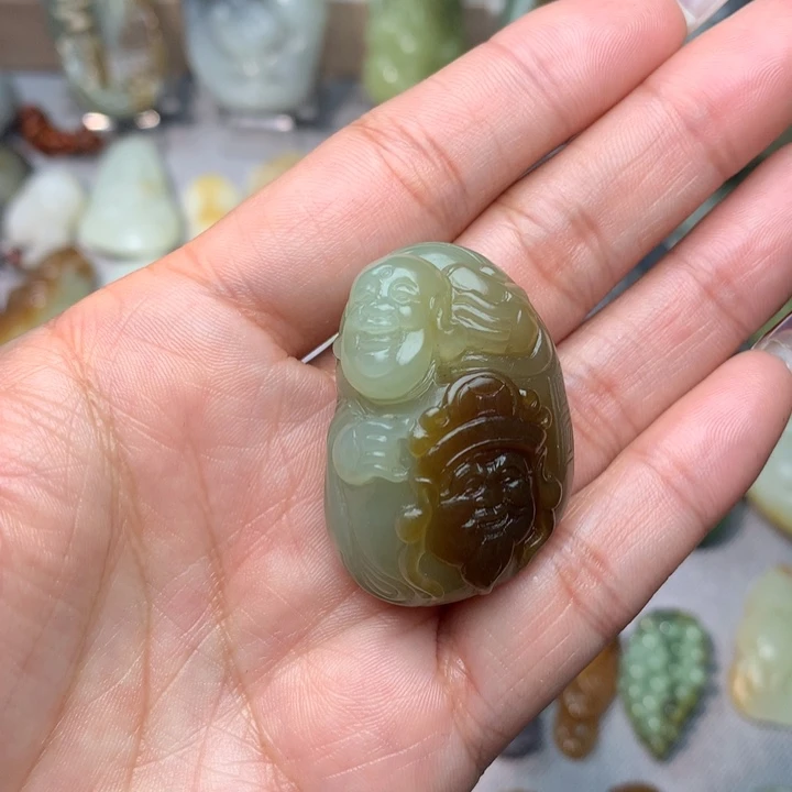 和田玉挂件未镶嵌李**，