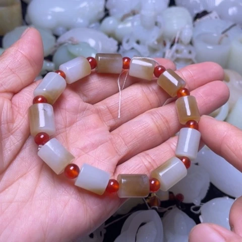 和田玉未镶嵌吊坠(不含链)