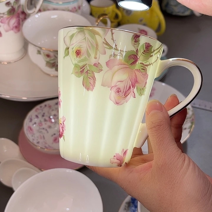 瓷片微瑕骨瓷马克杯一个玫瑰