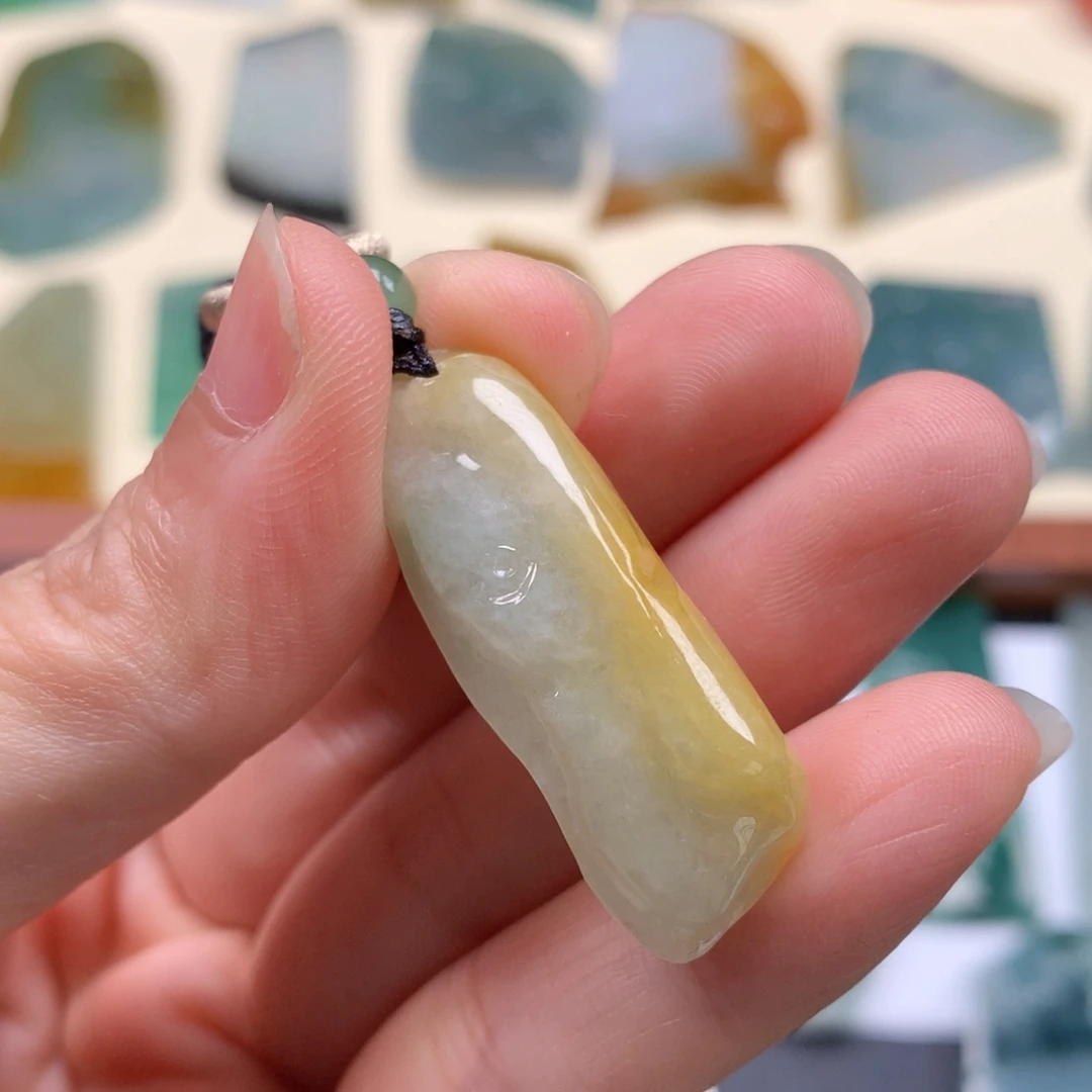 翡翠未镶嵌颈饰天然缅甸翡翠