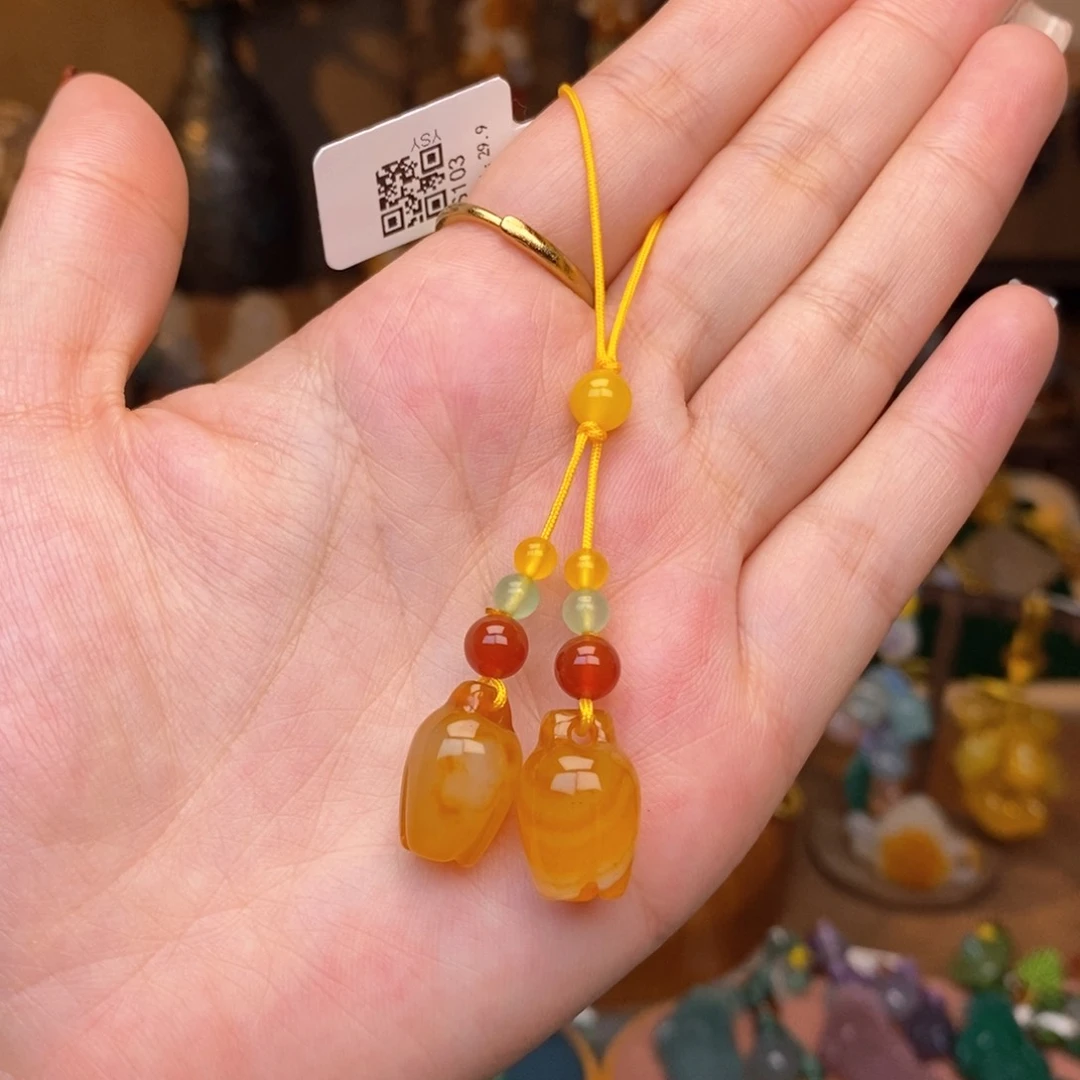 玛瑙/玉髓未镶嵌吊坠(赠链)8888888888