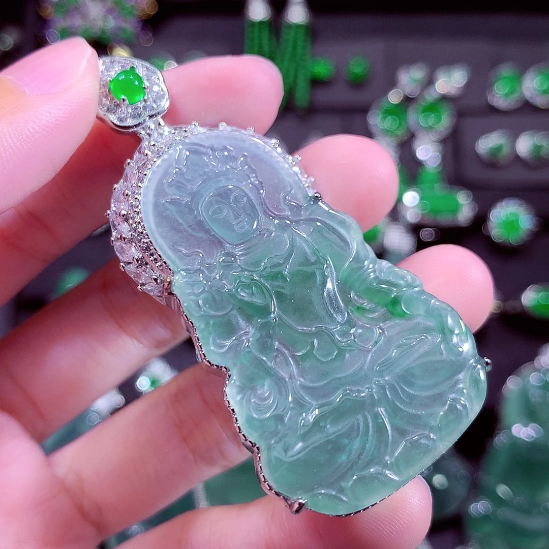 颈饰未镶嵌翡翠天然
