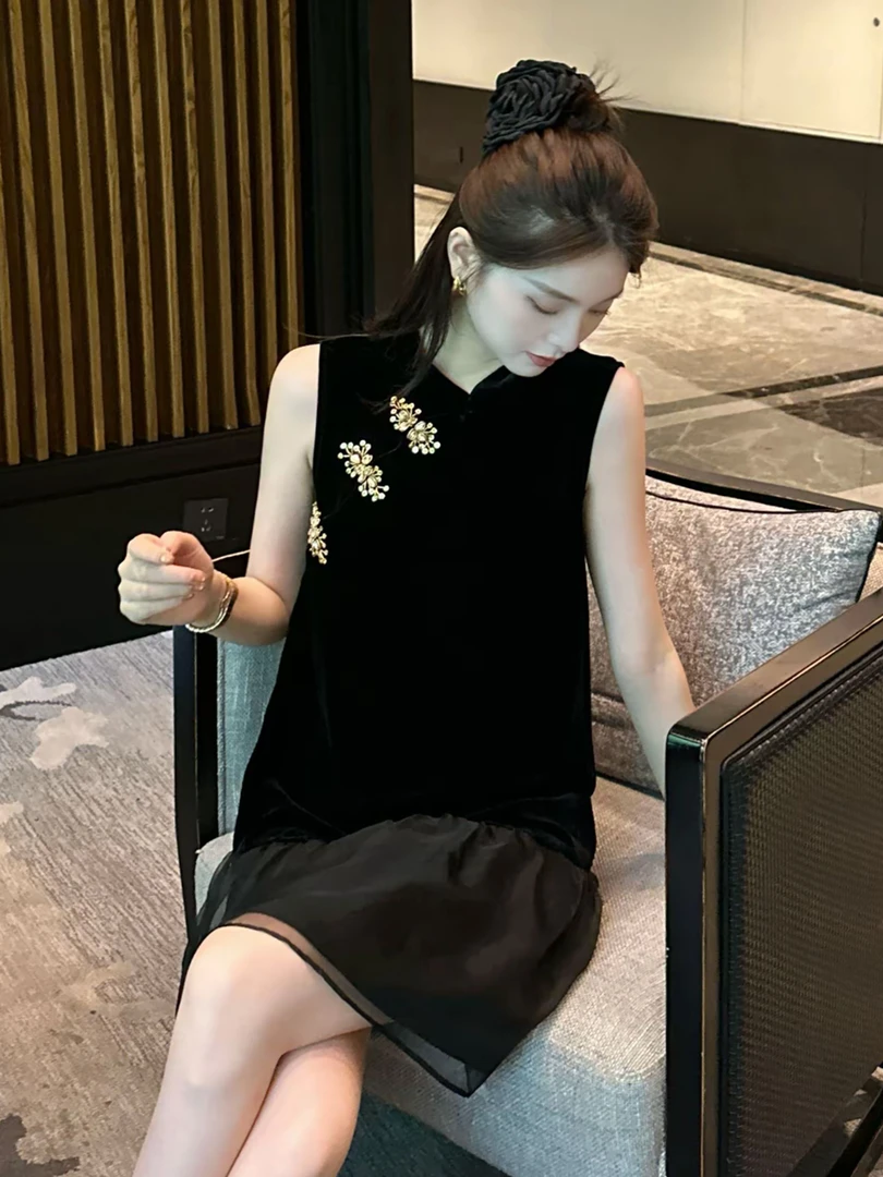 时尚新中式连衣裙女夏季新款设计感气质显瘦百搭拼接网纱无袖裙子