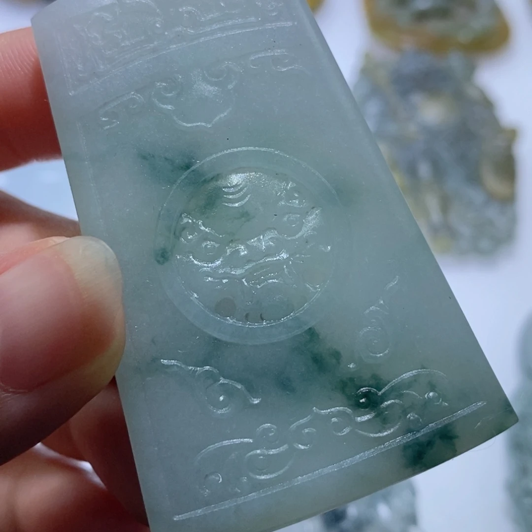 未镶嵌定制翡翠风**火毛货