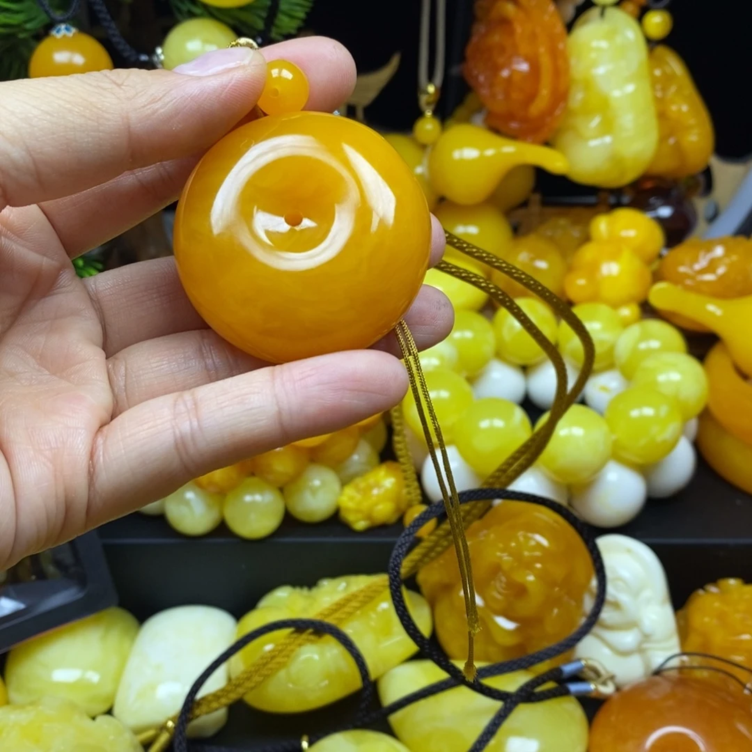 淡***竟无非金属老密平安扣