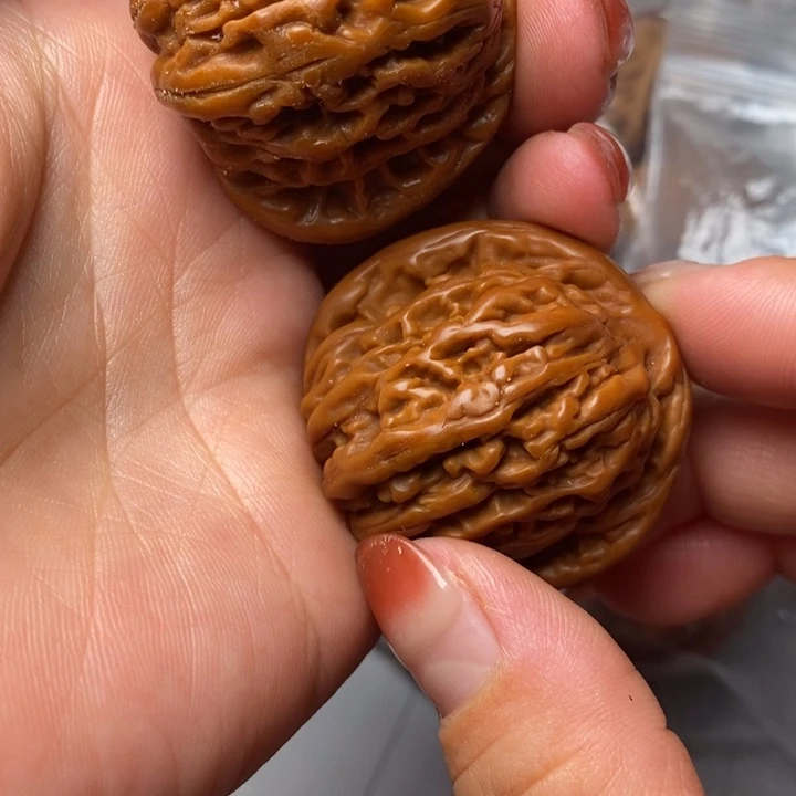 文玩核桃吊坠四座楼