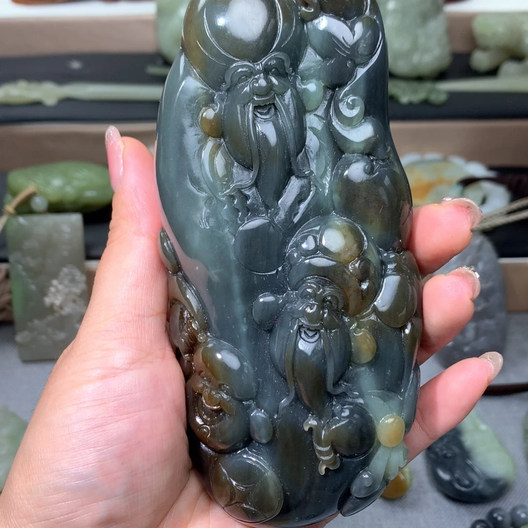 颈饰未镶嵌和田玉