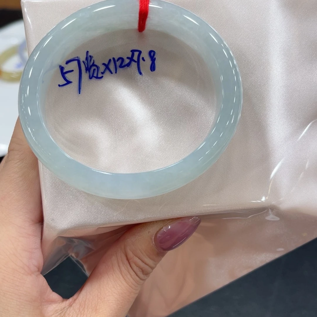 未镶嵌手镯翡翠翡翠