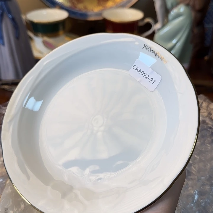 瓷9227圣罗兰浮雕甜品盘