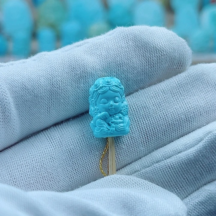 绿松石未镶嵌珠宝奇石