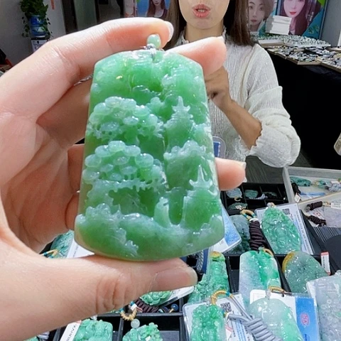 翡翠未镶嵌项链翡翠