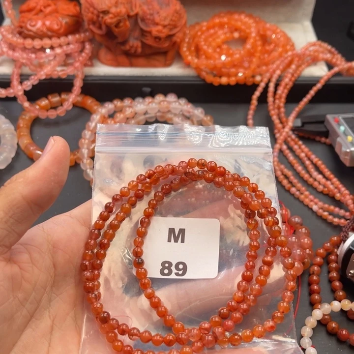 南红玛瑙未镶嵌多样性发货默认微瑕称重5mm