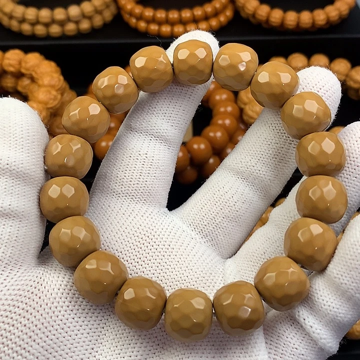 手串猴头核桃猴头