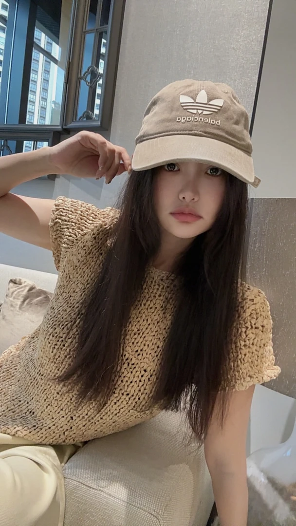 现货LULU BUNNY 编织工艺 原宿风时尚显瘦针织衫复古短款