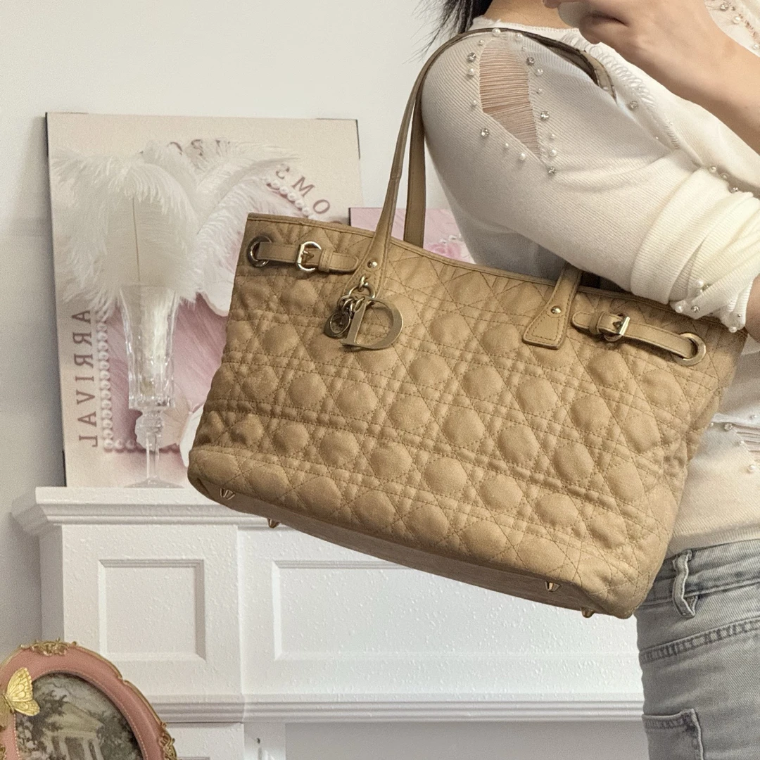 95新 DIOR/迪奥 dior奶茶色藤格纹托特单肩包