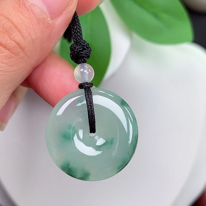 颈饰未镶嵌翡翠平安扣 23.7x4.8mm