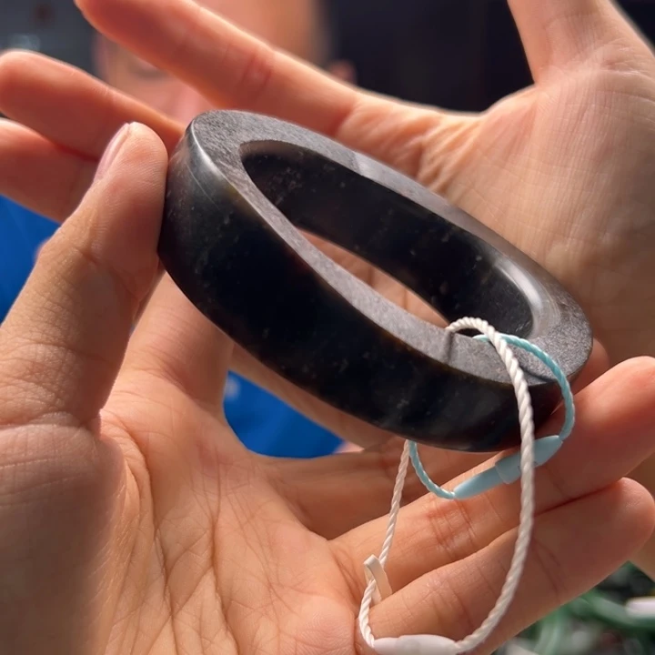 手链未镶嵌和田玉（糖玉）