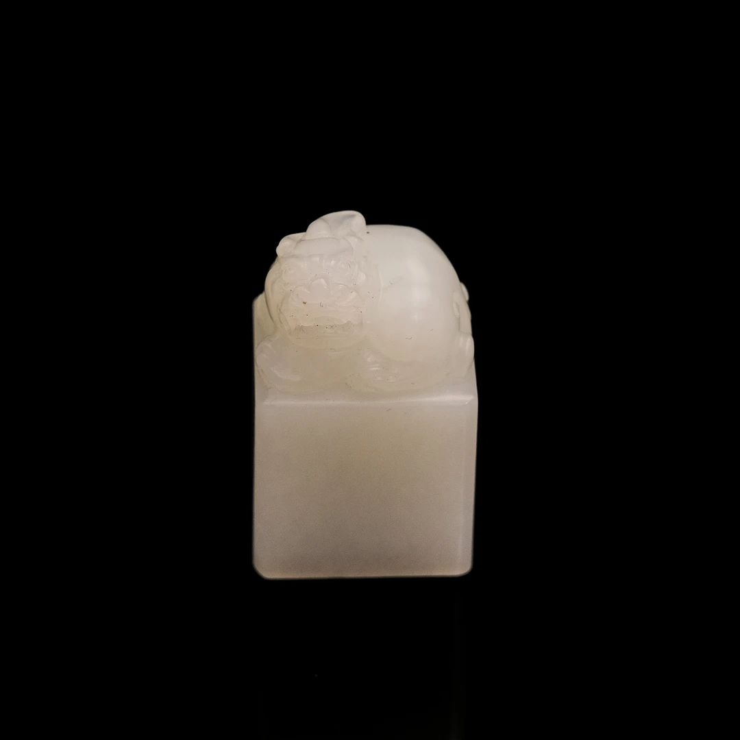 Lot31 和田玉摆件/1660101 十竹斋拍卖 46.58g