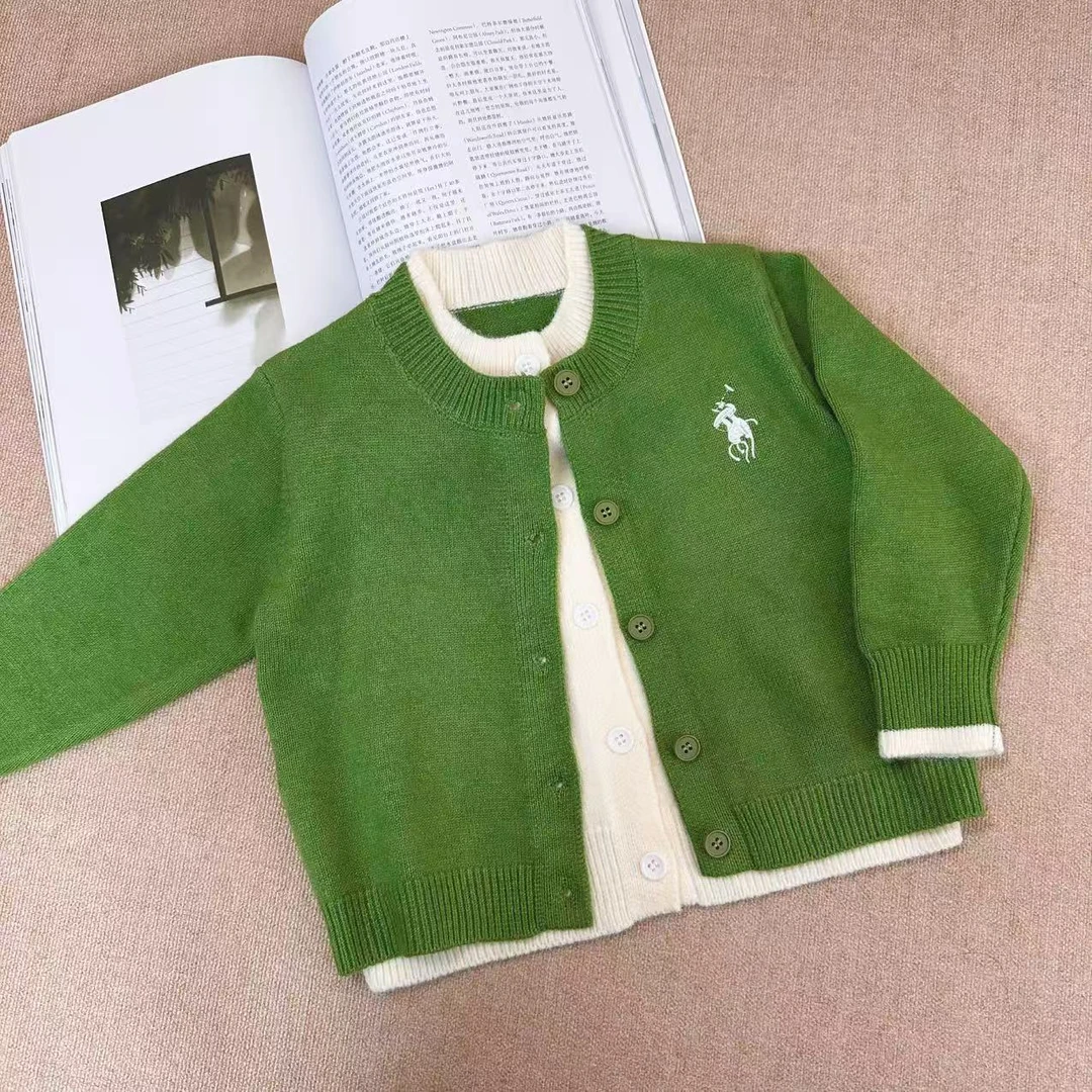 显白苹果绿色儿童针织开衫2025春装新款男女童洋气假两件毛衣外套