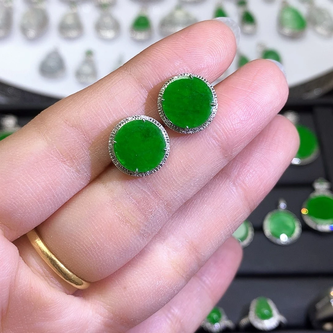 妙***霁翡翠18K金镶嵌吊坠(不含链)耳包