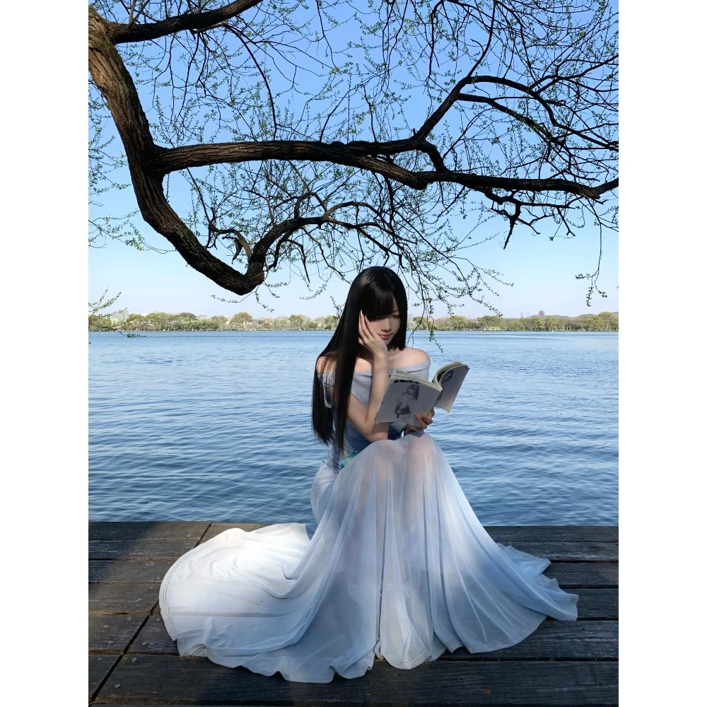 法式斜肩氛围感微透a字薄纱连衣裙