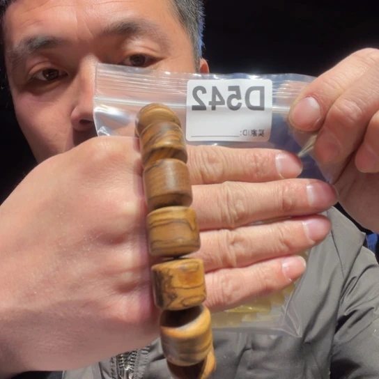 大叶紫檀（黑酸枝木类）542