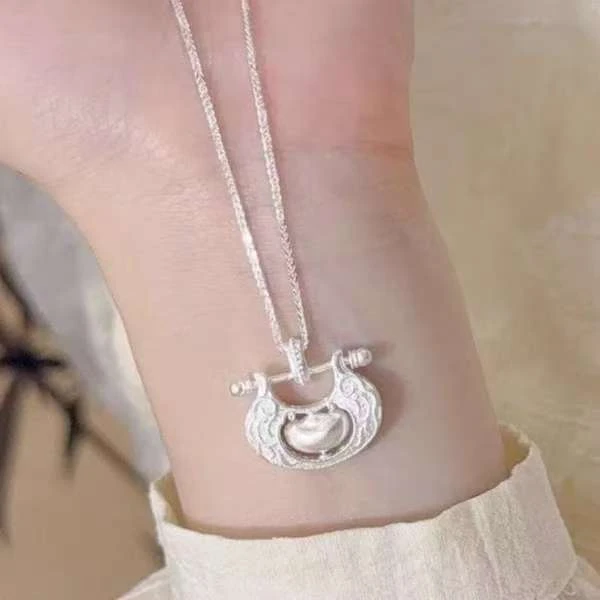 999.9银花丝元宝平安锁项链女吊坠新中式国风