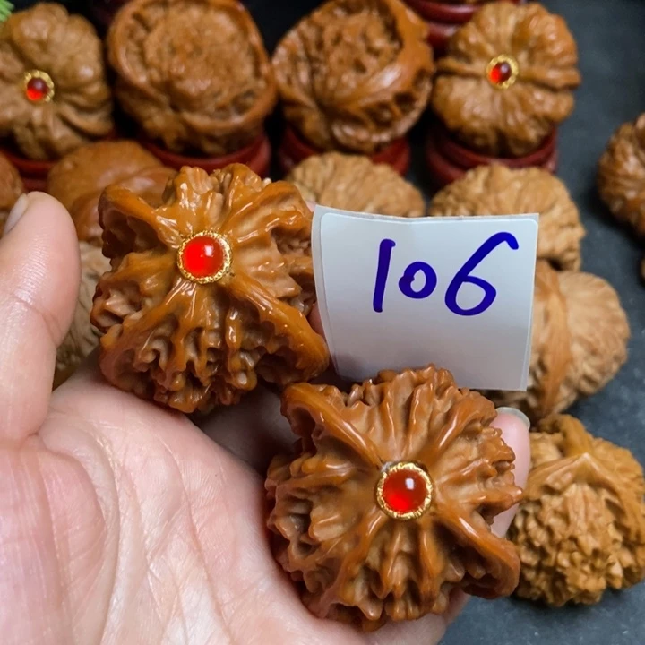 文玩核桃把件狮子106