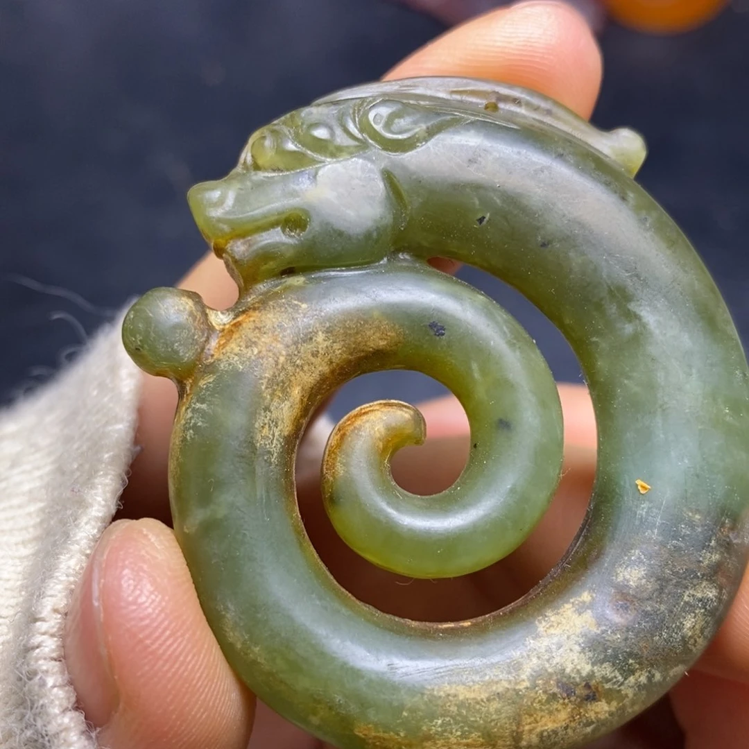 未镶嵌和田玉（糖玉）挂件