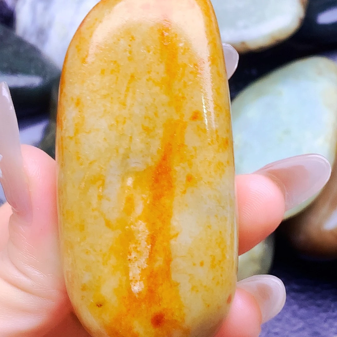 未镶嵌和田玉（糖玉）把件