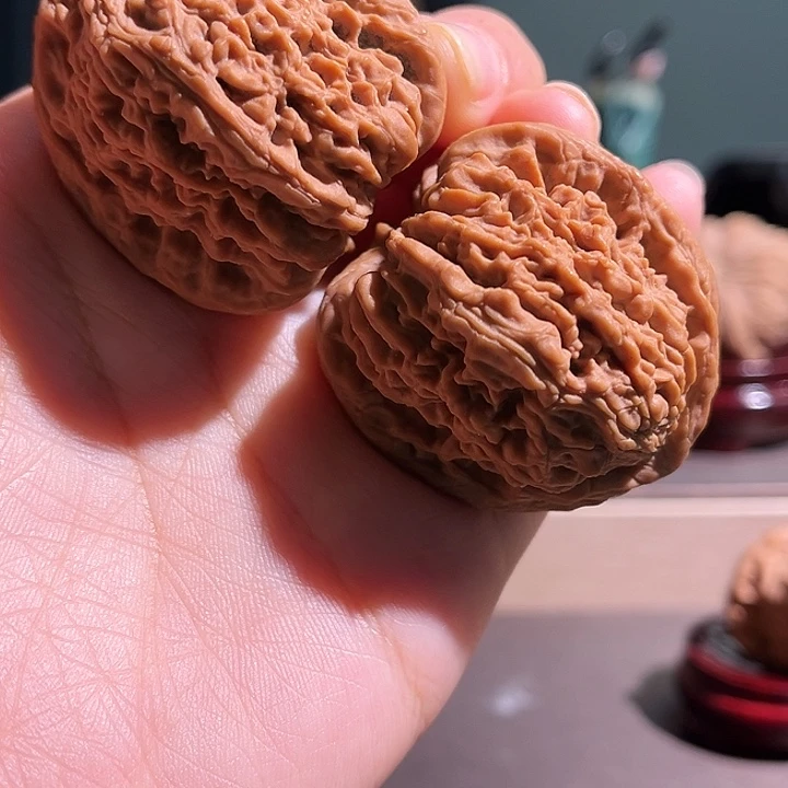 老***羊文玩核桃吊坠南疆石