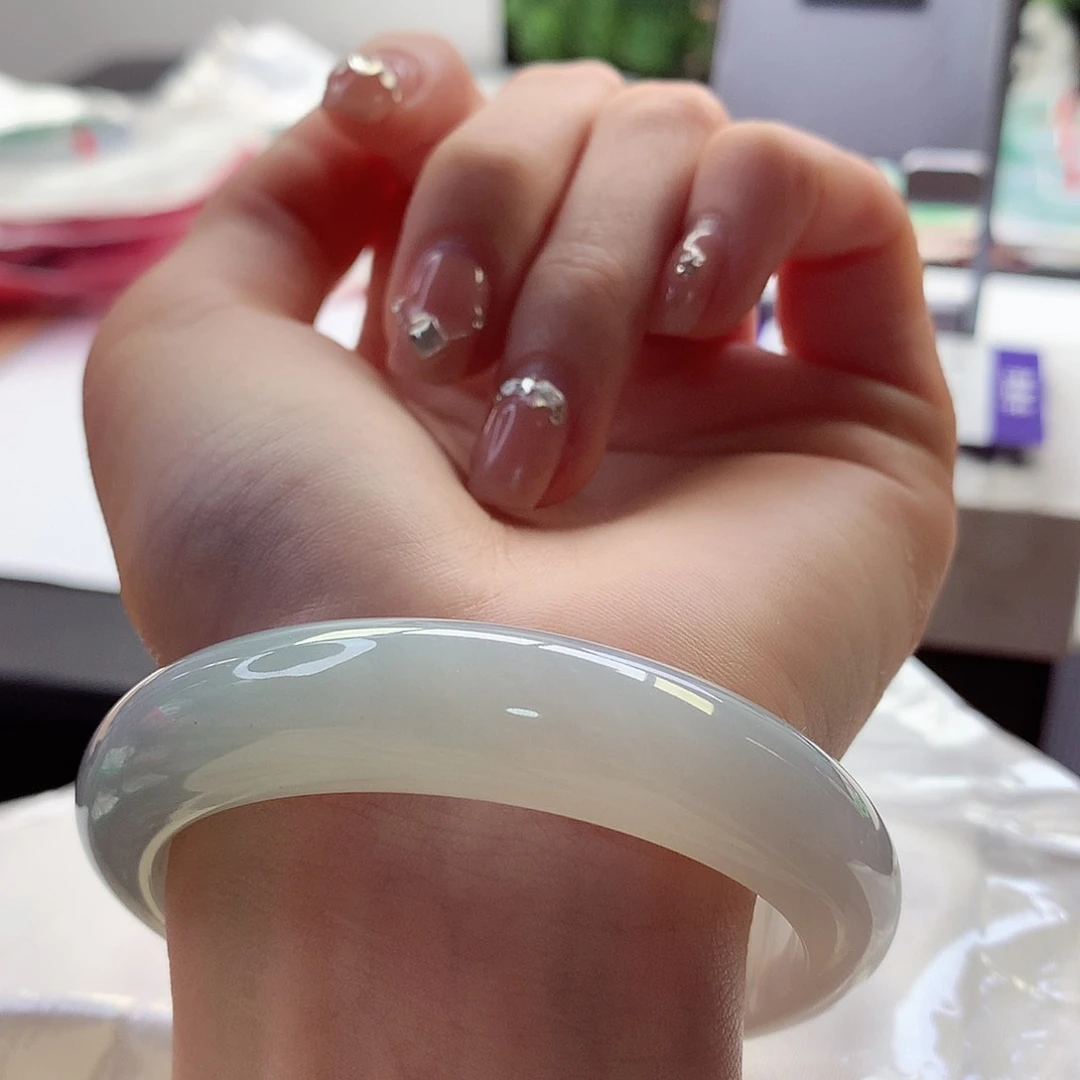 翡翠手镯未镶嵌天然翡翠55-56晴水烟灰底朴素耐看款