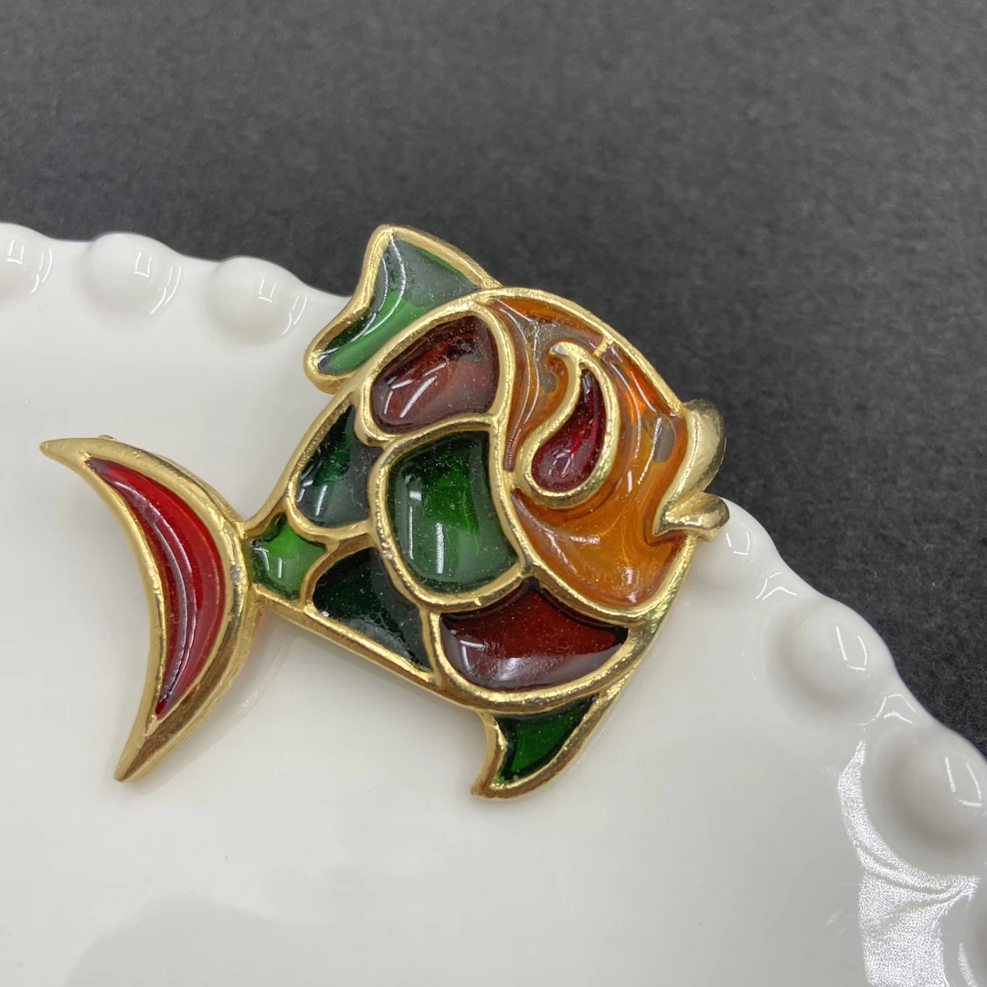 合金树脂胸针 【Liz璇子】空窗珐琅鱼胸针H43353无鉴赏期