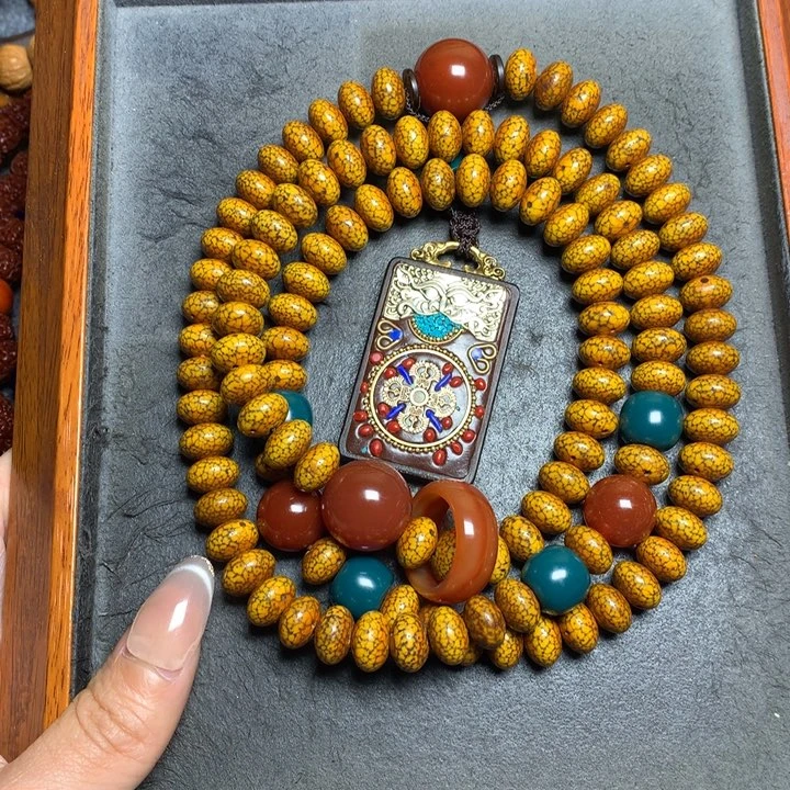 星月菩提吊坠菩提