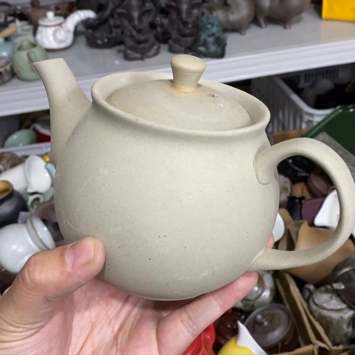 陶瓷艺术品及陶瓷壶