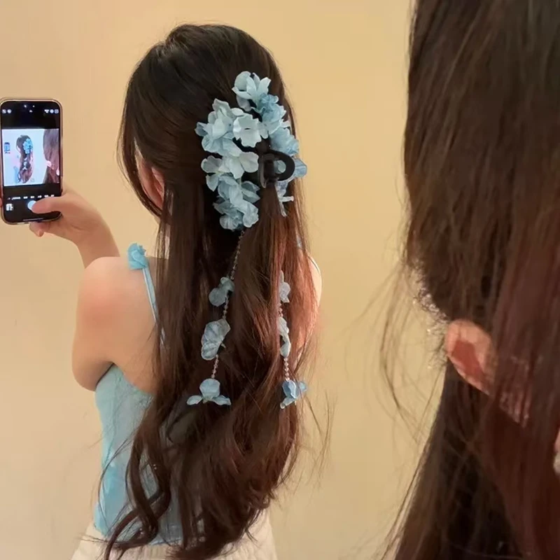 新中式花间瀑布春季流苏绣球花抓夹后脑勺发夹蓝色绣球头饰潮