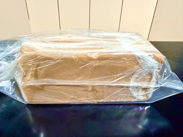 紫砂泥料_老朱泥10斤装（烧制后呈红色）