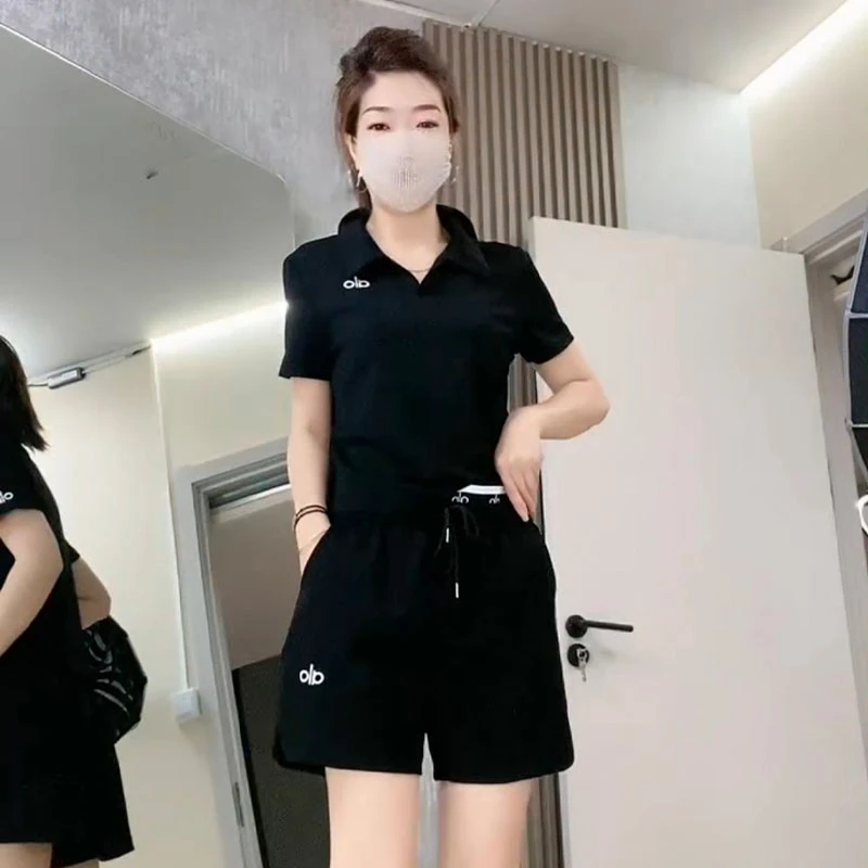 短袖T恤短裤两件套欧货2025夏季新款运动休闲小众炸街高级感女装