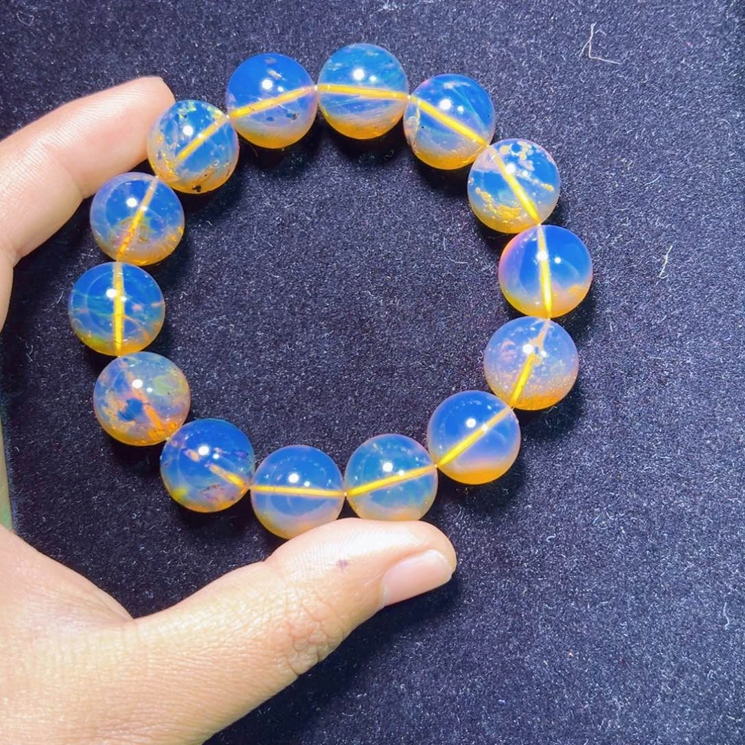 琥珀裸石未镶嵌琥珀