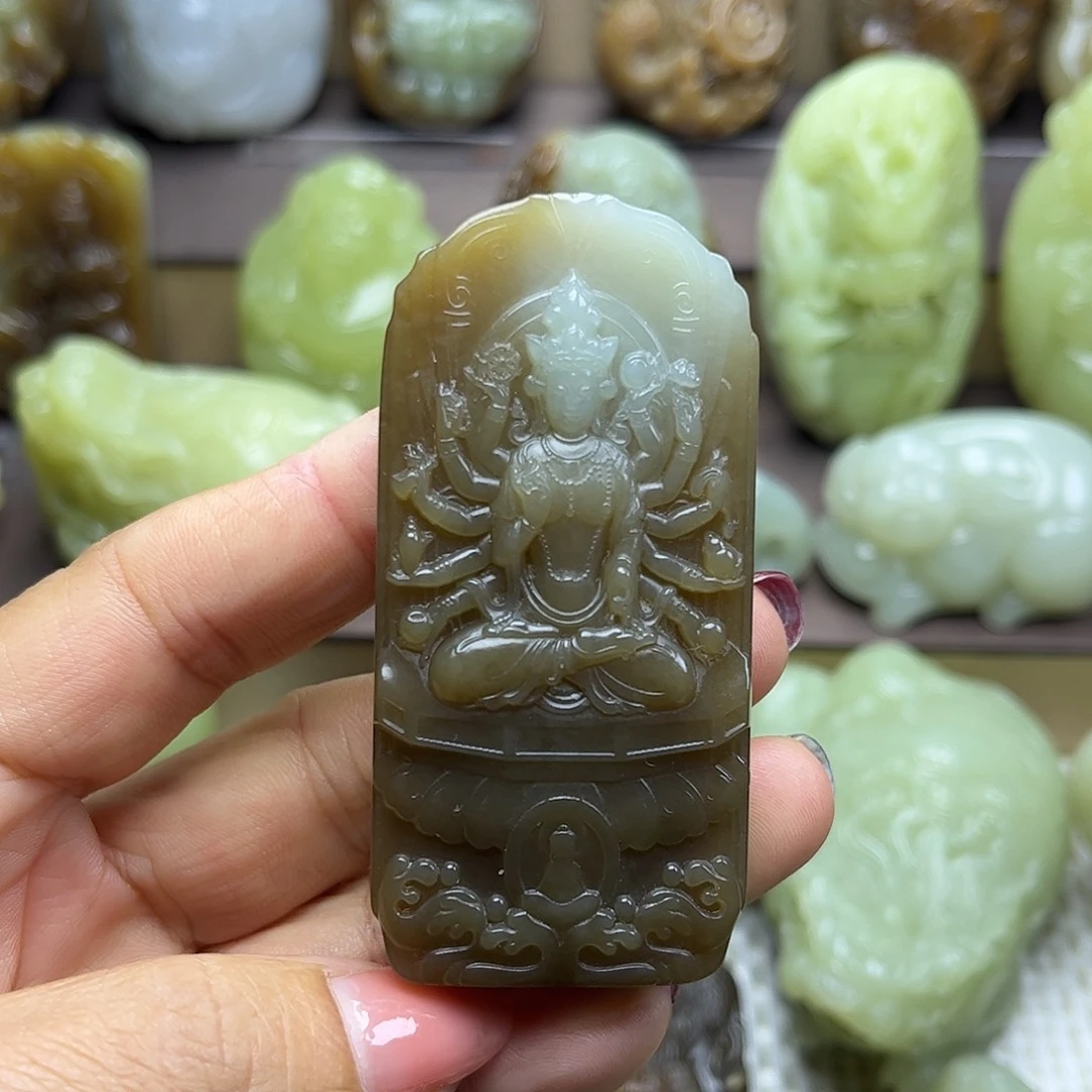 和田玉未镶嵌颈饰