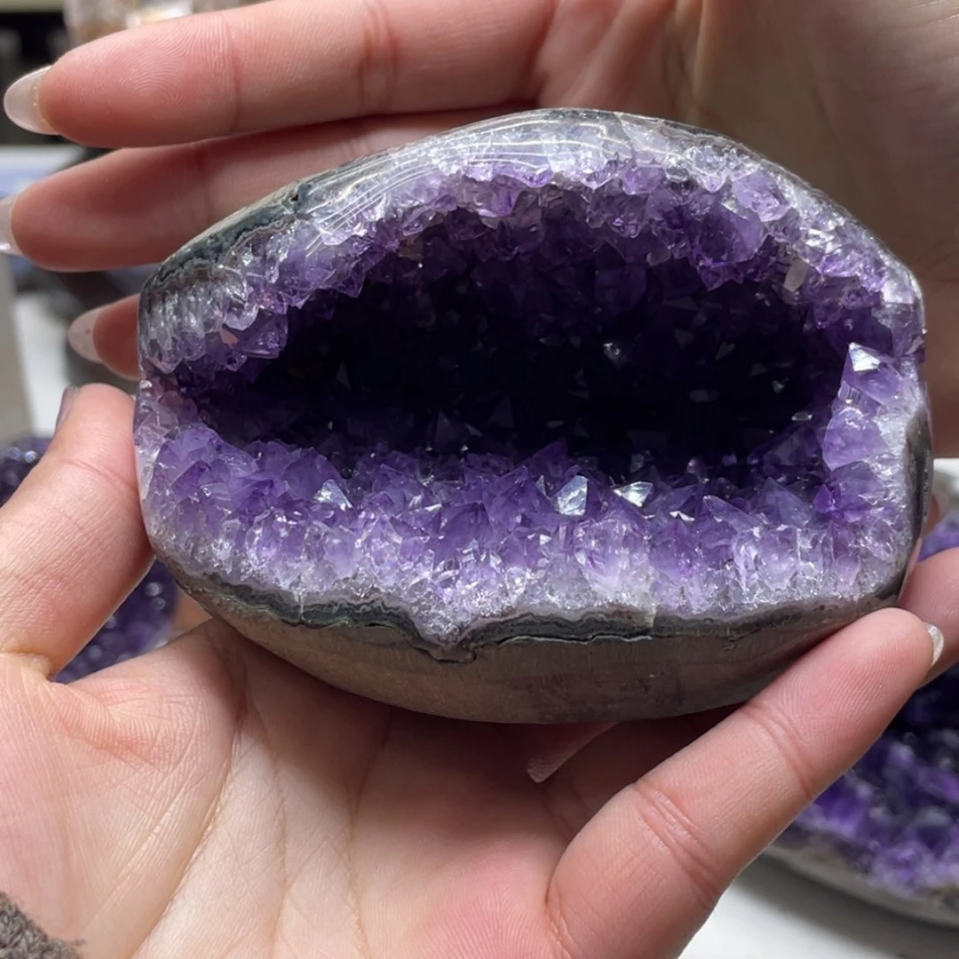 紫晶大型摆件（非配饰）未镶嵌